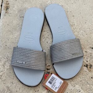 Havaianas Women's Silver Slide Sandals